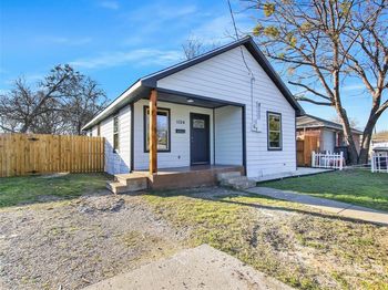 1104  Hamilton Street 