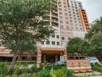 330  Las Colinas Boulevard E