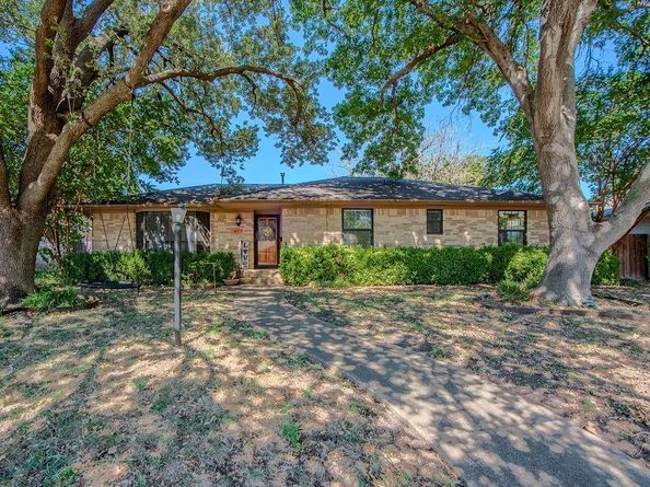 407  Fairview Drive , Richardson Texas 75081