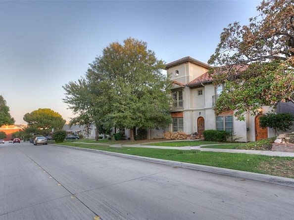 3637  Crestline Road , Fort Worth Texas 76107