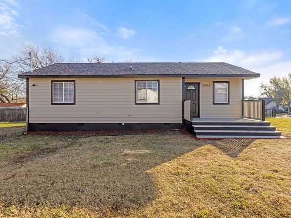 1503  Vermont Avenue , Dallas Texas 75216