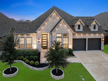 908  Bridle Path Parkway 