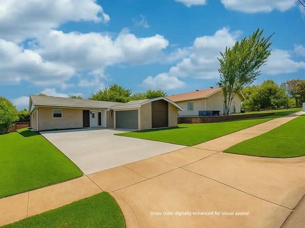 1202  Ryan Avenue , Carrollton Texas 75006