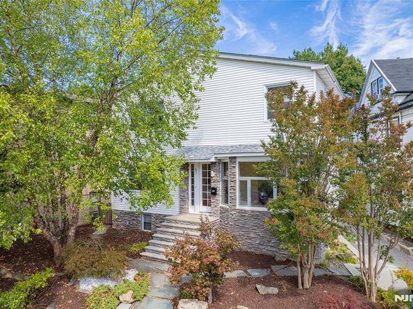 51 48th Street, Bayonne NJ 07002