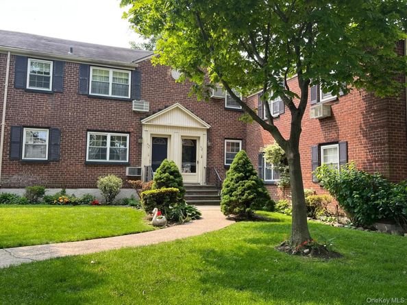 210-12 69th Avenue Lower, Oakland Gardens NY 11364