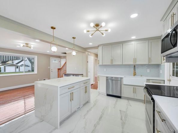 2127 Erma Drive, East Meadow NY 11554