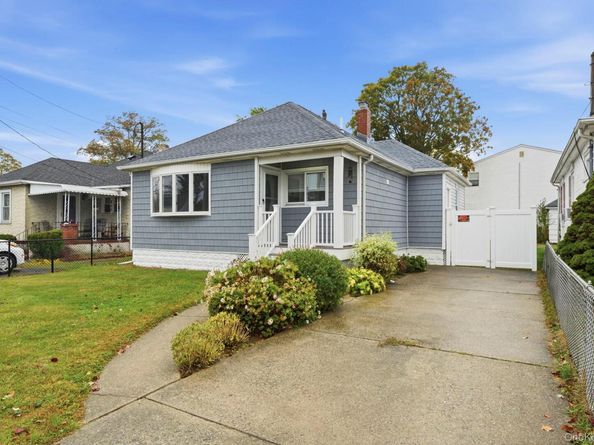 2489 Beltagh Avenue, Bellmore NY 11710