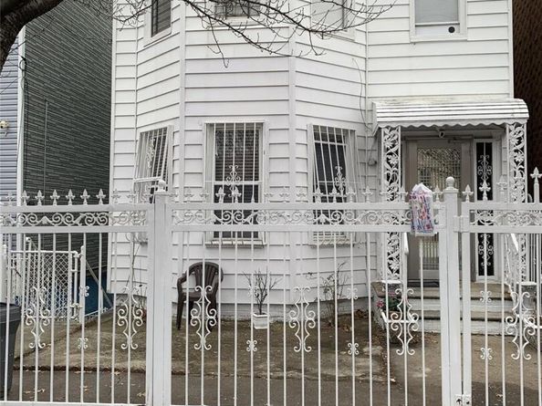 1039 Olmstead Avenue, Bronx NY 10472