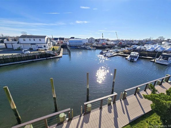 47 Anchor Street Y, Freeport NY 11520