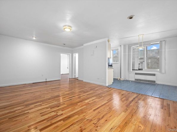 67-30 Clyde Street 6G, Forest Hills NY 11375