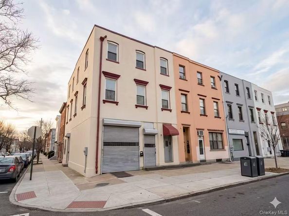 126-01 18TH Avenue, College Point NY 11356