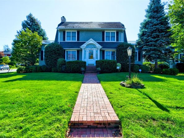 169 Hempstead Avenue, Rockville Centre NY 11570