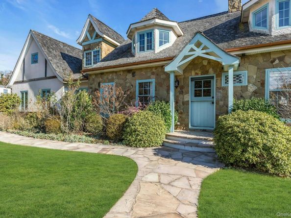 249 Gerritsen Avenue, Bayport NY 11705