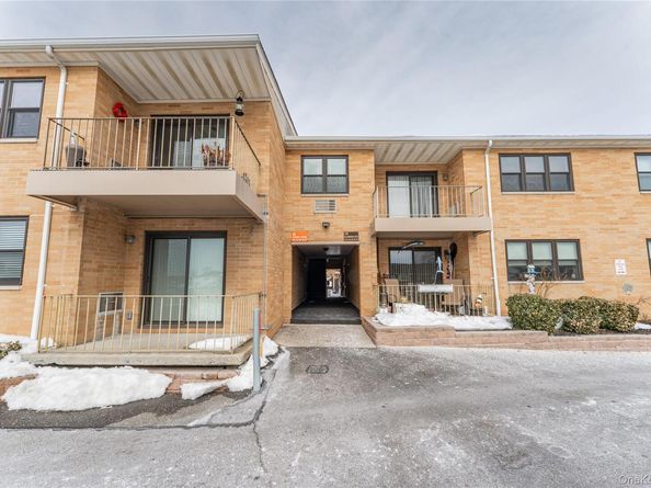 14 Florence 25B, Freeport NY 11520