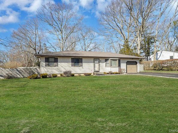 300 Tyler Avenue, Miller Place NY 11764