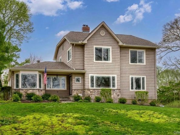 41 Red Cedar Point, Hampton Bays NY 11946