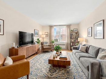 3210 Arlington Avenue