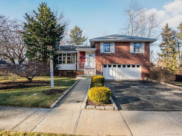 28 Moore Street, Hartsdale NY 10530