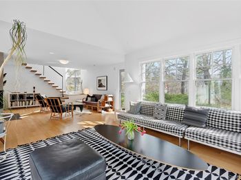 54 Gardiner Drive