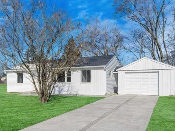 41 Tamarack Street, Central Islip NY 11722