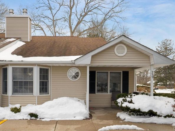 339 Oakwood Avenue, Bayport NY 11705