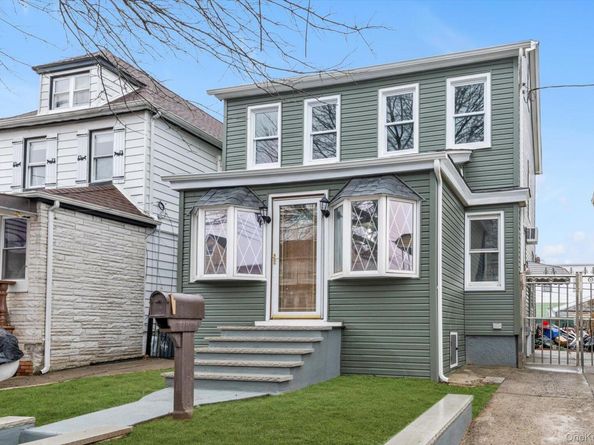 9342 204th Street, Hollis NY 11423