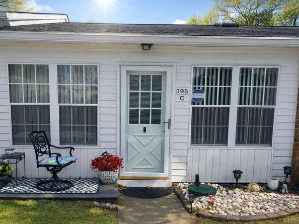 395 Woodbridge Drive C, Ridge NY 11961