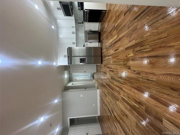 14587 183rd Street, Springfield Gardens NY 11413