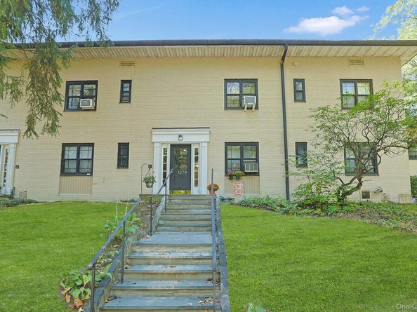 1279 California Road 2L, Eastchester NY 10709