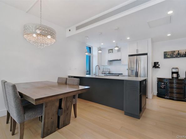 133 Beach 116th Street 4G, Rockaway Park NY 11694