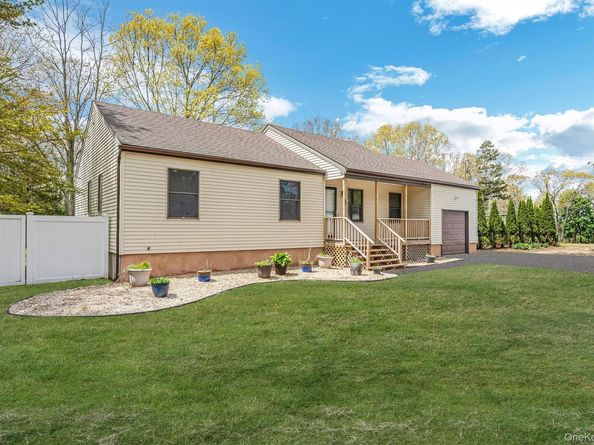 104 Cedarhurst Avenue, Medford NY 11763