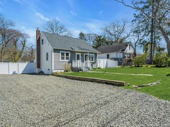 133 Lakeview Drive