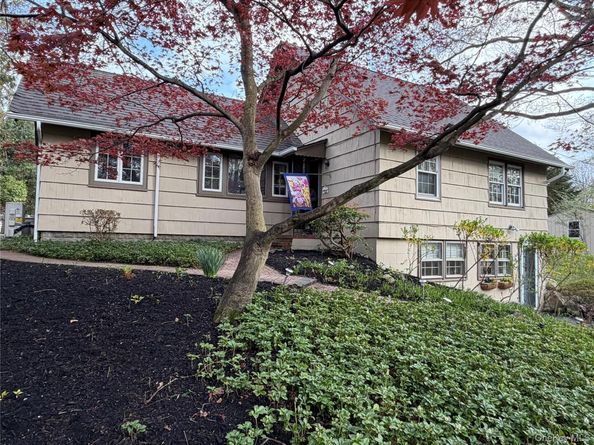 21 Dogwood Drive, Stony Brook NY 11790
