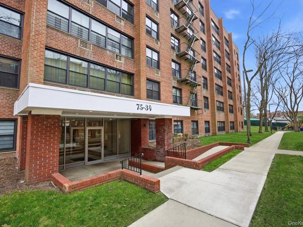 75-34 Bell Boulevard 3F, Oakland Gardens NY 11364