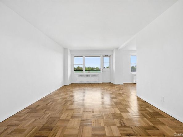 1853 Central Park Avenue 5J, Yonkers NY 10710