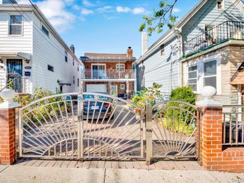 2877 Waterbury Avenue