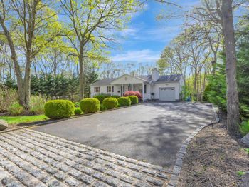 10 Black Pine Street