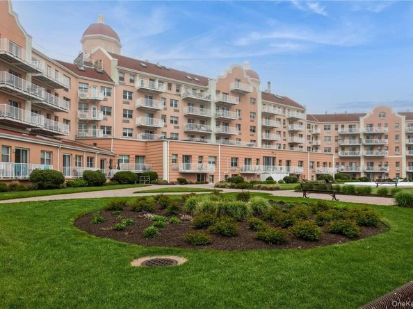 2 Richmond Road 6F, Lido Beach NY 11561