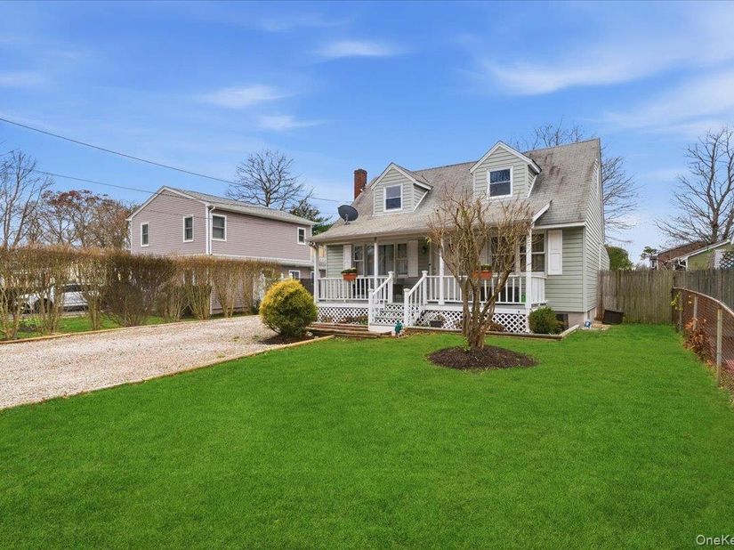 30 George Drive, Mastic NY 11950