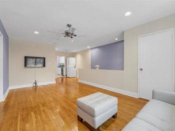 226-09 Union Turnpike