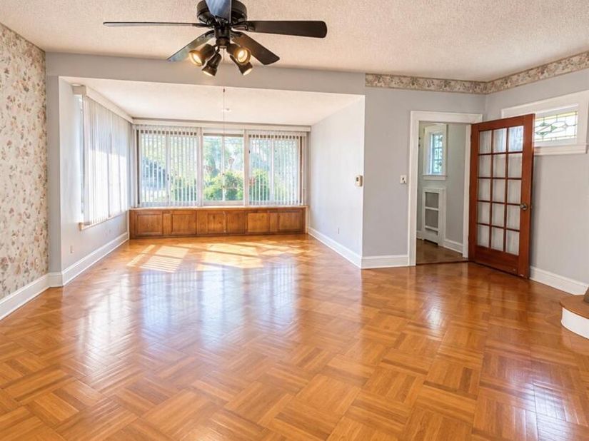 Undisclosed Address #1062077, Brooklyn NY 11229