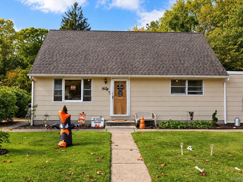 40 Marshall Drive, Selden NY 11784