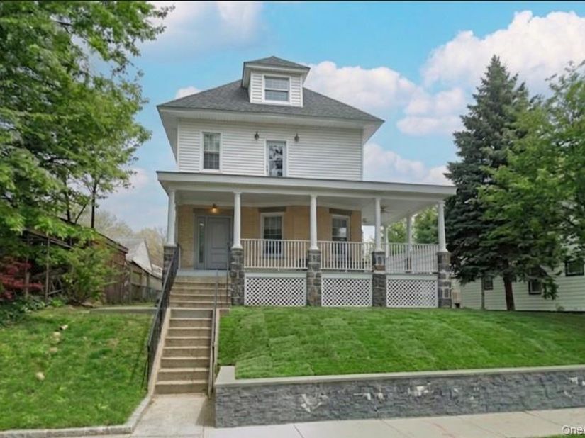 3215 Murray Lane, Flushing NY 11354