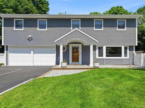 10 Mansfield Lane S, East Northport NY 11731