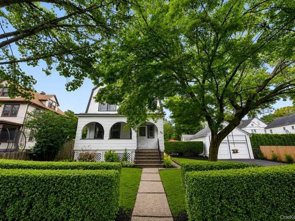 46 Meadow Lane, New Rochelle NY 10805