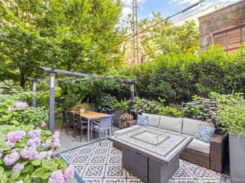 5-49 Borden Avenue