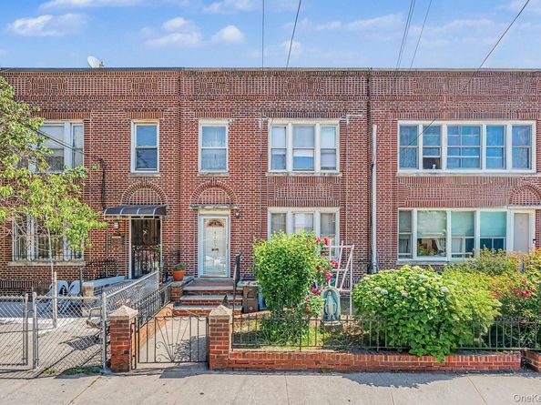 4703 30th Avenue, Astoria NY 11103