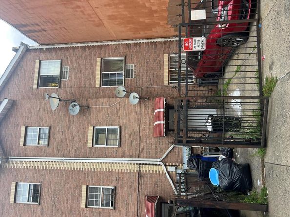 877 Elsmere Place, Bronx NY 10460