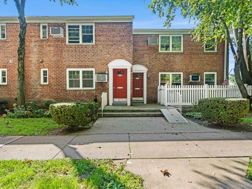 230-04 Kingsbury Avenue A, Oakland Gardens NY 11364