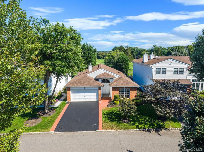 6 Hamlet Drive, Commack NY 11725